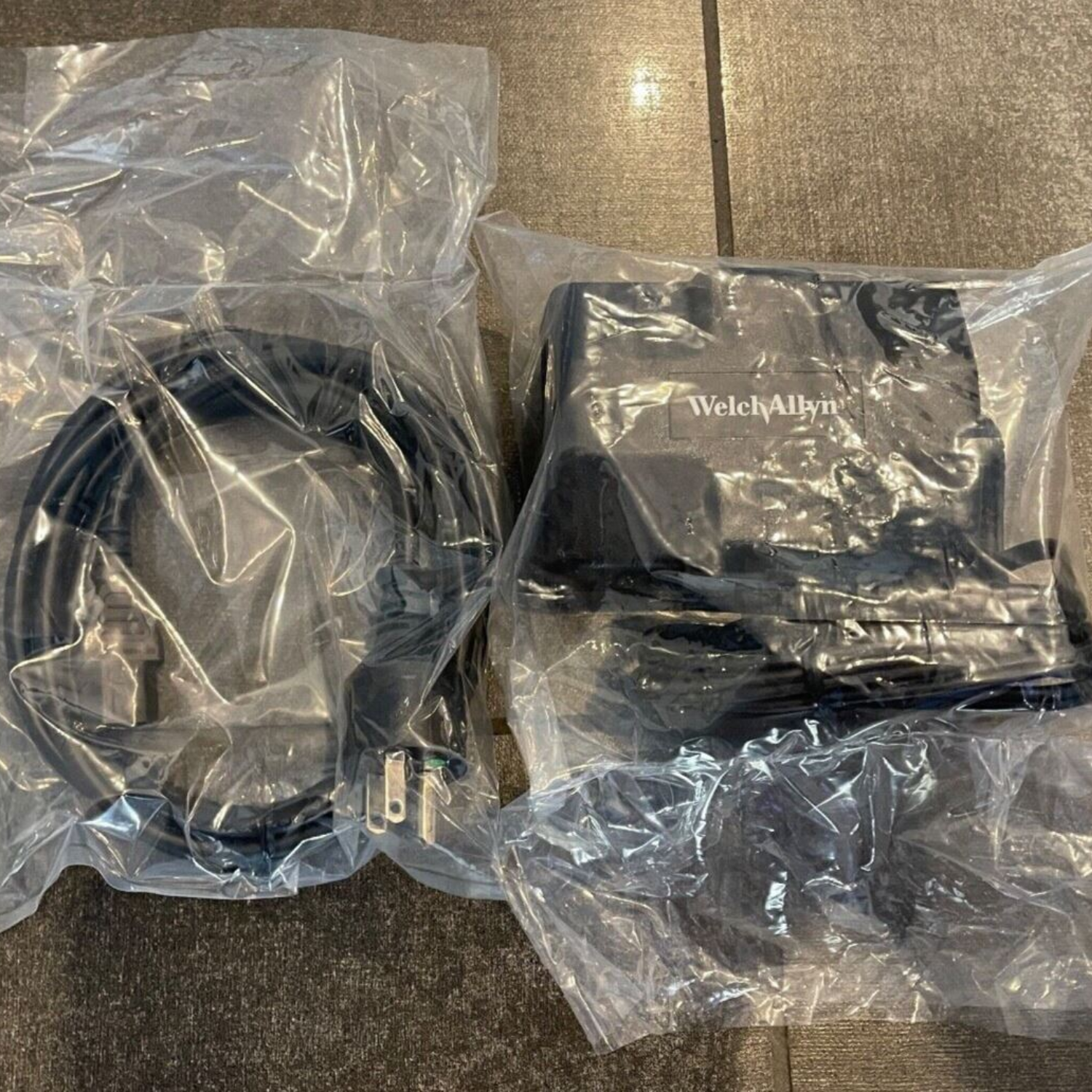 Welch Allyn ProPaq Vital Signs Monitor Charger – 3 Pins 3 Welch Allyn ProPaq Vital Signs Monitor Charger – 3 Pins